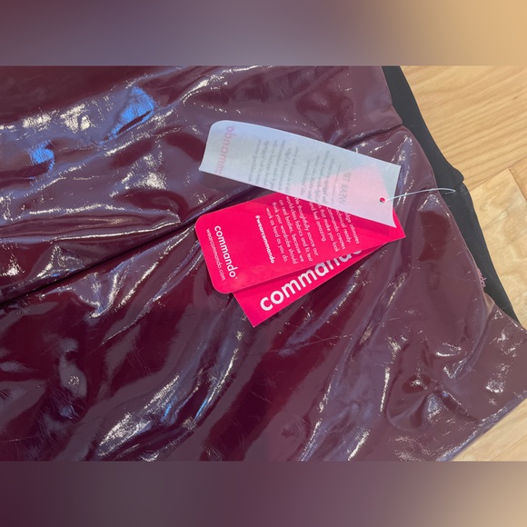 Faux Patent Leather Legging - Size Small / Burgundy 🍇 - Picture 2 of 4